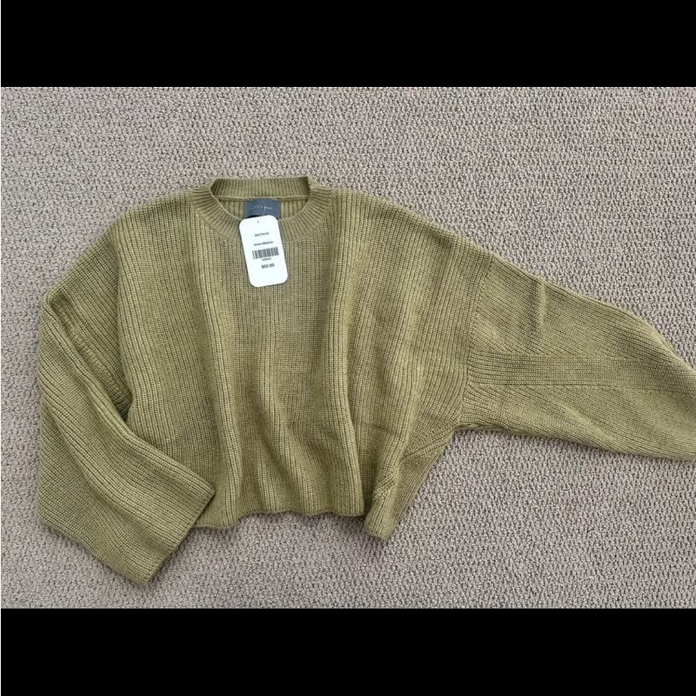 NWT Hudson Baby Green Crew Neck Sweater Relaxed Fit